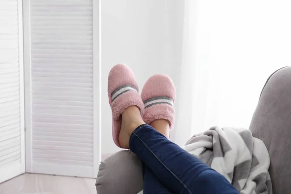 Young Woman Slippers Resting Home — Stock Photo, Image