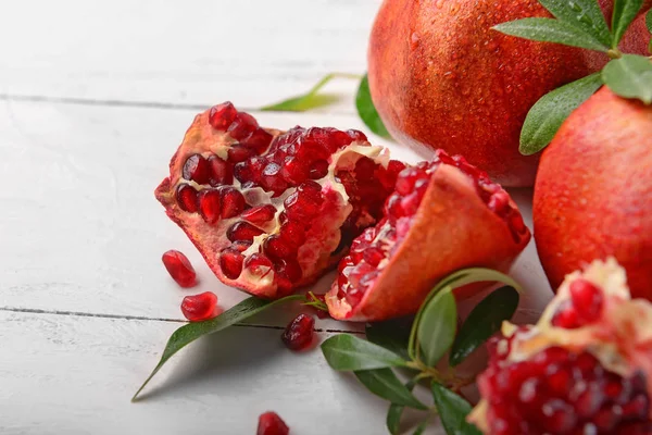 Ripe Pomegranates White Table — Stock Photo, Image