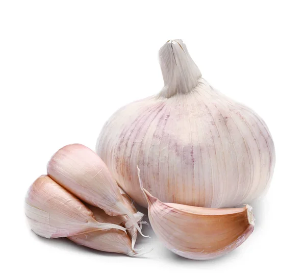 Frischer Knoblauch Auf Weißem Hintergrund — Stockfoto