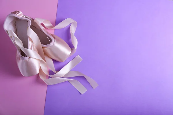 Sepatu Balet Latar Belakang Warna — Stok Foto
