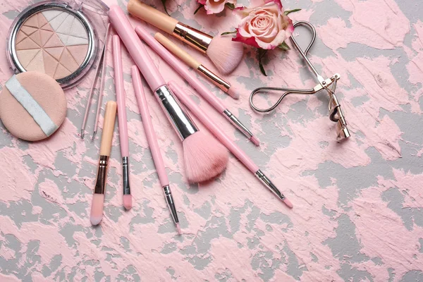 Professional Makeup Brushes Cosmetics Color Background — Stock Photo, Image