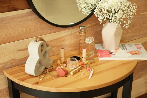 Dressing Table Set Cosmetics Wooden Wall — Stock Photo, Image