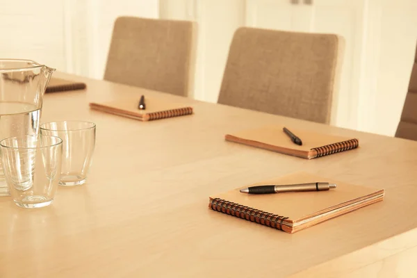 Sala Conferências Vazia Preparada Para Reunião — Fotografia de Stock