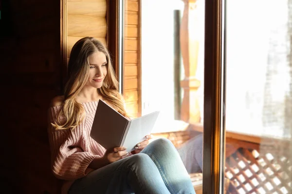 Beautiful Woman Reading Book Home — Stock Photo, Image