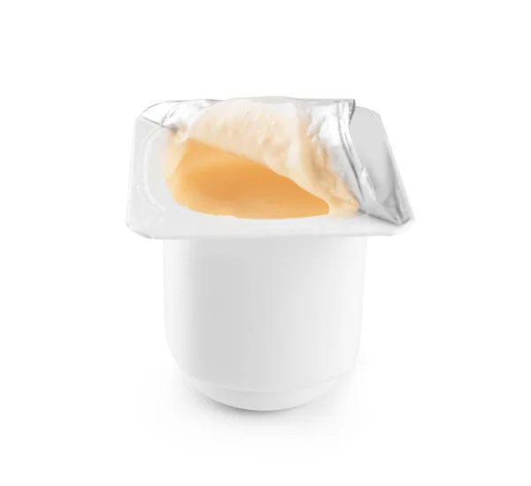 Plastikowy Kubek Smacznego Jogurtu Białym Tle — Zdjęcie stockowe