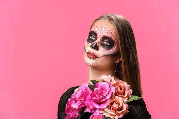 Fiatal Festett Koponya Arcán Mexikói Day Dead Színben Háttér — Stock Fotó