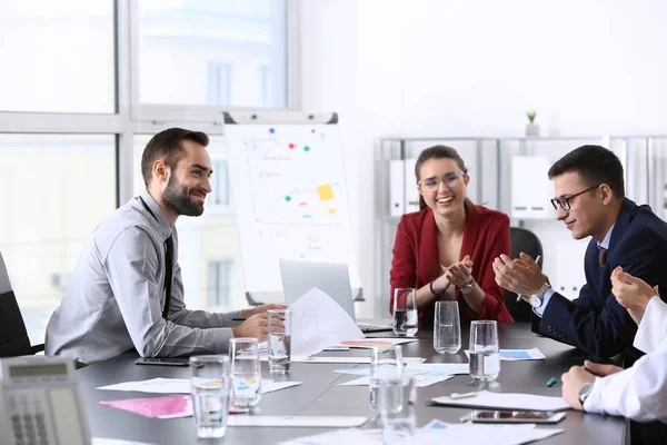 Young people having business meeting in office — Stock Photo, Image