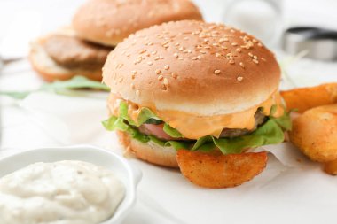 masada lezzetli hamburger