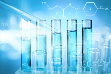 Test tüpleri renk arka plan üzerinde sıvı ile