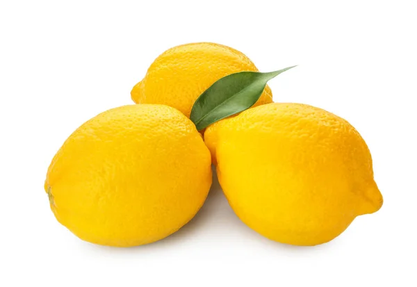 Beyaz arka plan üzerinde Bütün Konfit limon — Stok fotoğraf