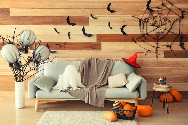 Interior of room decorated for Halloween — Stock Photo, Image