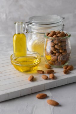 Masada badem yağlı kompozisyon