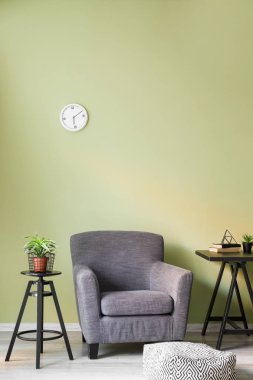 Rahat koltuk güzel modern oda içi