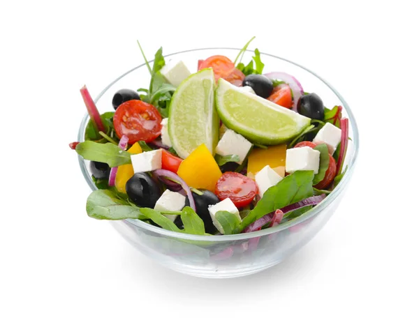 Tigela com salada saudável no fundo branco — Fotografia de Stock
