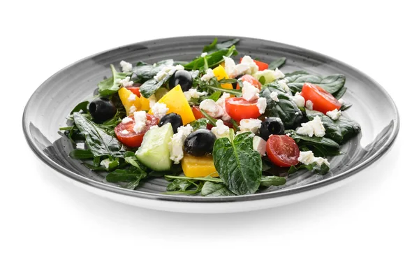Placa com salada saudável no fundo branco — Fotografia de Stock