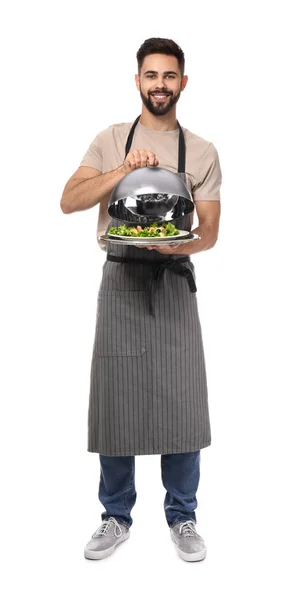 Garçom bonito com salada fresca no fundo branco — Fotografia de Stock