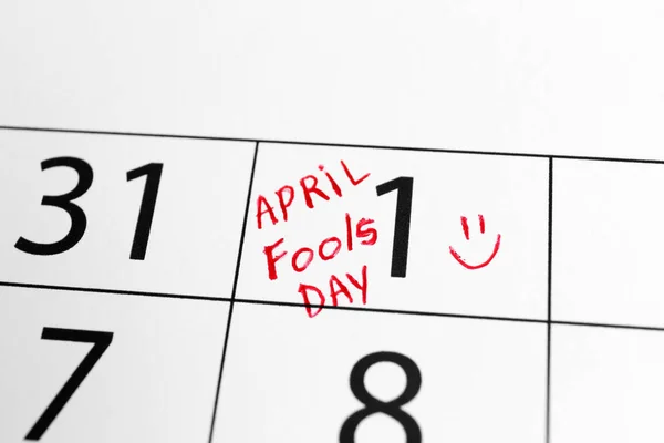 Calendar page of April with marked date of Fool's Day, closeup — Stock Photo, Image