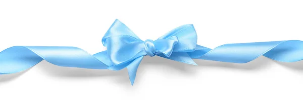 Blaues Band mit Schleife auf weißem Hintergrund — Stockfoto