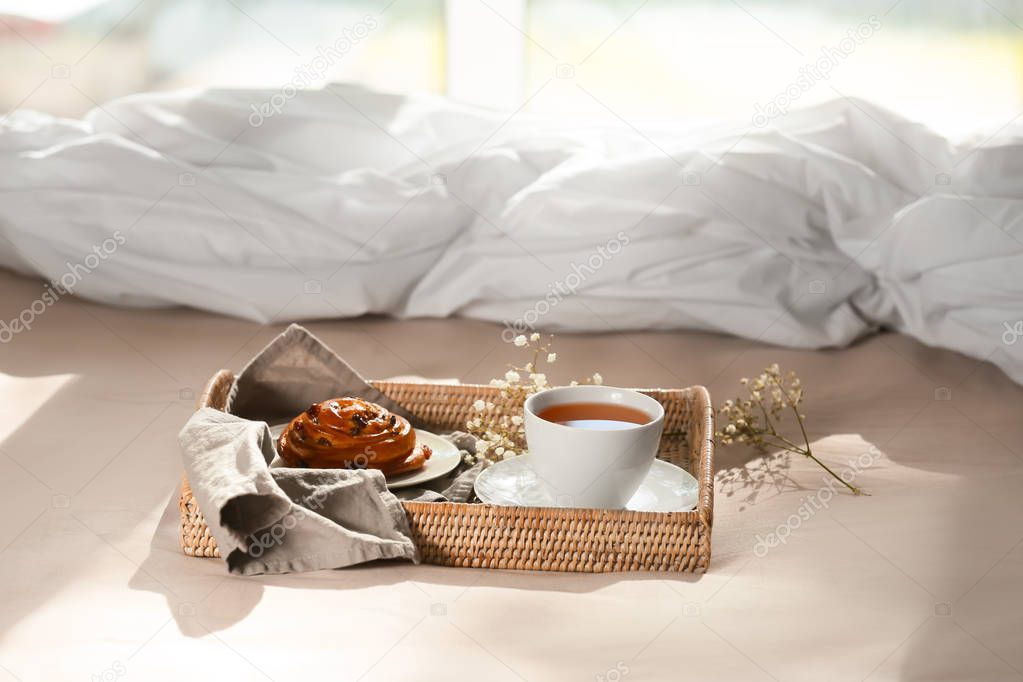 Wicker Tray With Delicious Breakfast On Bed 251069892 Larastock