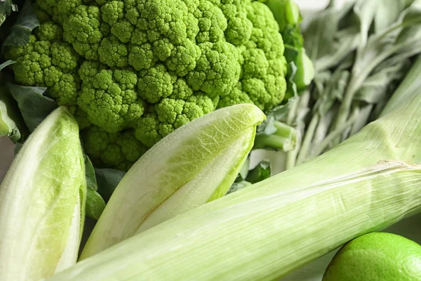 Verschiedenes frisches Gemüse, Nahaufnahme — Stockfoto