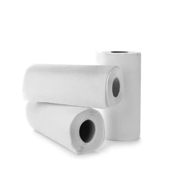 Rolos de toalhas de papel sobre fundo branco — Fotografia de Stock