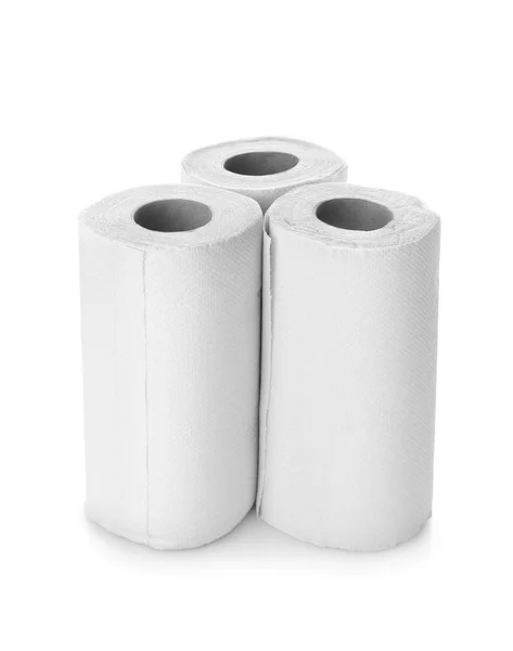 Rolki ręczników papierowych na białym tle — Zdjęcie stockowe