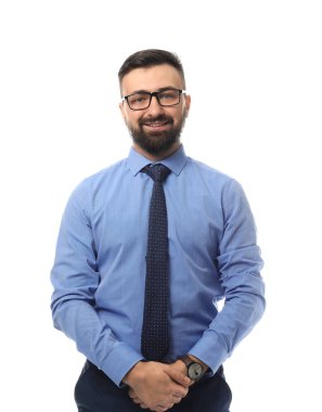 beyaz zemin üzerinde emin iş adamı