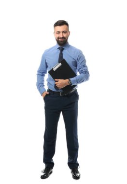 Beyaz arka planda pano ile kendine güvenen iş adamı