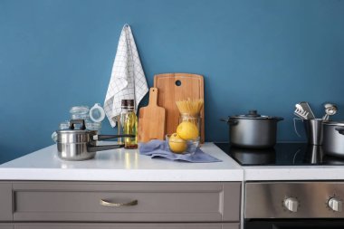 Modern mutfak farklı mutfak eşyaları