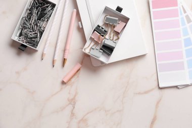 Işık tablosu üzerinde şık ileti örneği