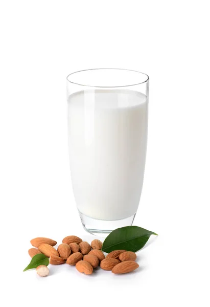 Pohár mandula-tejet fehér háttér — Stock Fotó