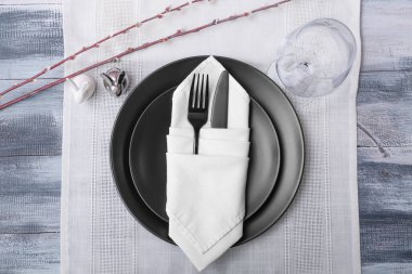 Ahşap arka plan güzel Paskalya Tablo ayarı