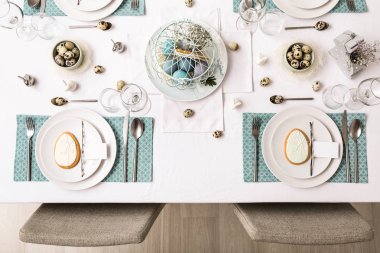 Paskalya kutlamaları için masa seti