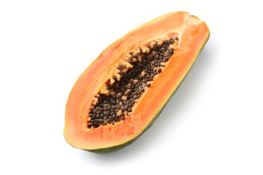 Beyaz zemin üzerine lezzetli papaya