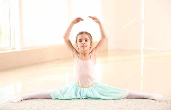 Cute little ballerina in dance studio — Stock Photo, Image