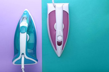 Renk arka plan üzerinde ütüler