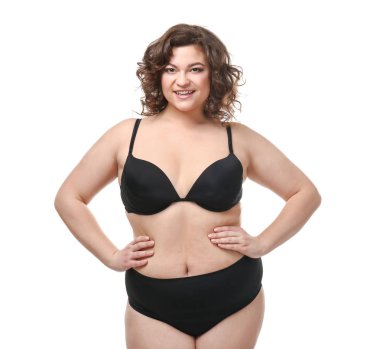 Beyaz arka plan üzerinde mutlu artı boyutu kadın. Vücut olumlu kavramı