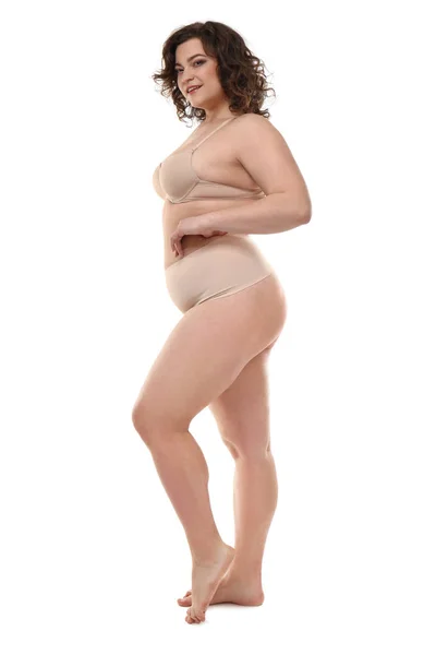 Feliz mulher plus size no fundo branco. Conceito de corpo positivo — Fotografia de Stock