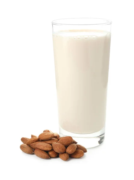 Pohár mandula-tejet fehér háttér — Stock Fotó