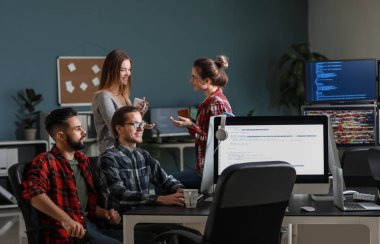 Takım çalışma office programcı