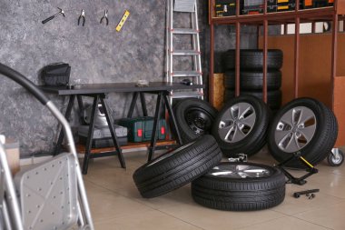 Araba lastikleri otomobil Servis Merkezi