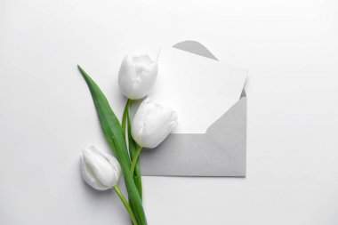 Beyaz arka planda davetiye mockup