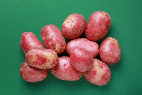 Raw potato on color background — Stock Photo, Image