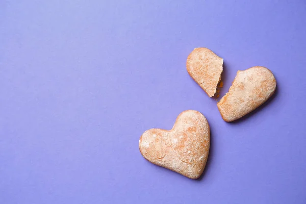 Tasty cookies on color background — Stock Photo, Image