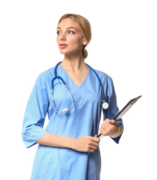 Kvinnlig medicinsk assistent på vit bakgrund — Stockfoto