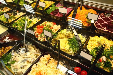 Süpermarkette hazır gıda çeşitleri