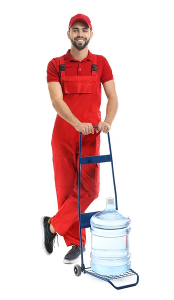 Entrega hombre con botella de agua sobre fondo blanco — Foto de Stock