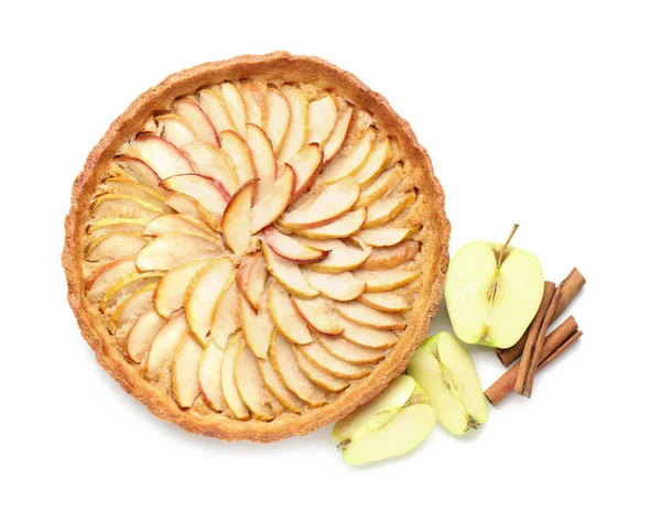 Tarte aux pommes savoureuse sur fond blanc — Photo