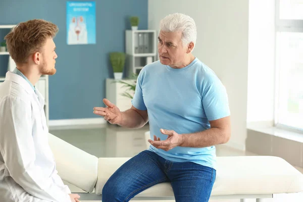 Male patient at urologist's office — Stock Photo, Image