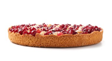 Beyaz arka planda lezzetli kızılcık pasta